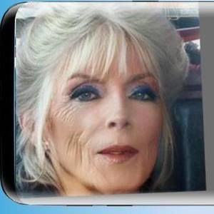 Meet your Posher, Maxine